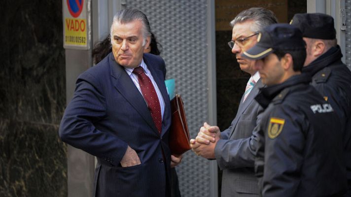 Telediario 1 - El juez Ruz pregunta a Hacienda si el Partido Popular cometió delito fiscal desde 2007