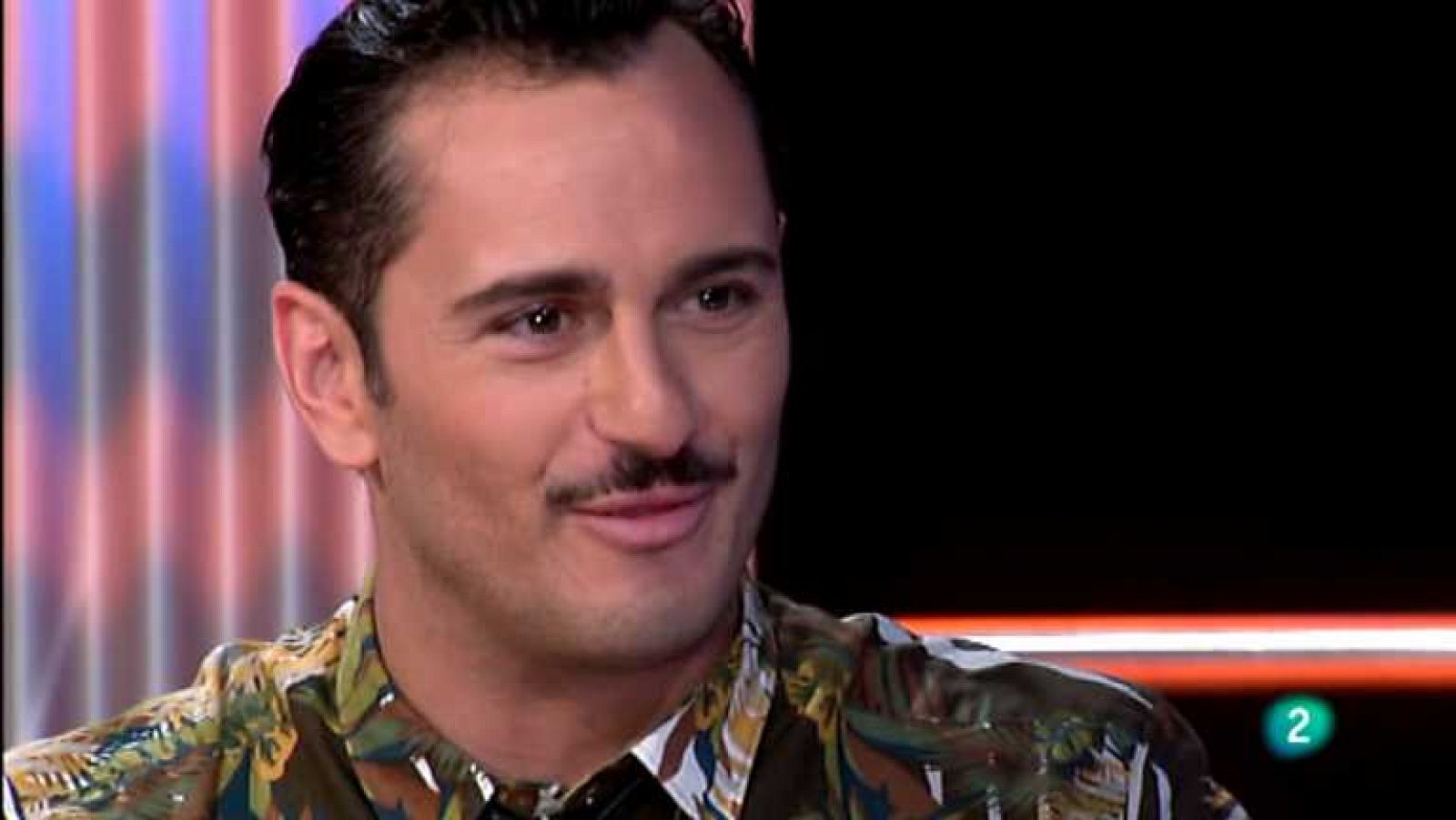 Atención Obras - Asier Etxeandía, festivales de verano y más - Ver ahora