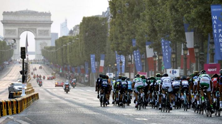 Tour de Francia - La llegada a los Campos Elíseos acabó por imponerse como la mejor