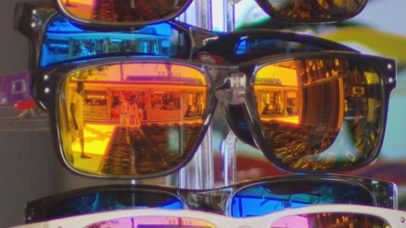 Batalla campal en Torrevieja entre "manteros" y policía