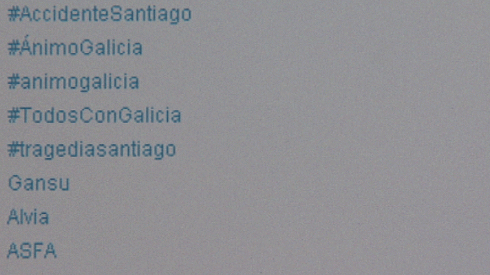 Telediario 1 - Twitter en el accidente de tren