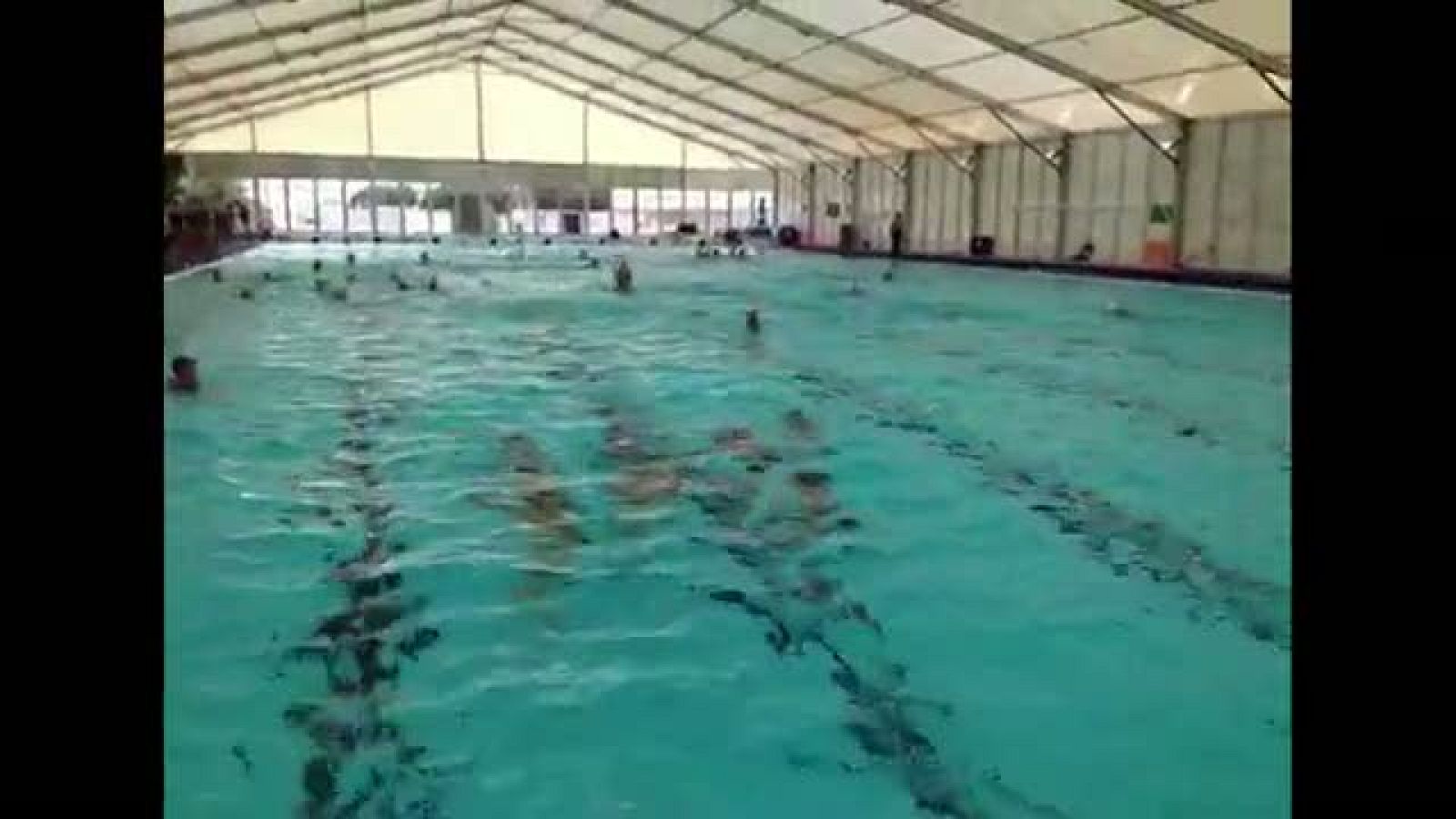 Julia Luna nos envía este vídeo del entrenamiento de las chicas de la sincronizada en el que se pulen todos los detalles del combinado.