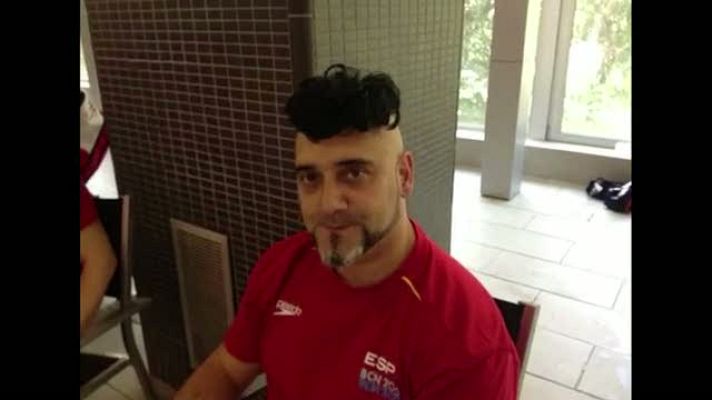  - Óscar Escalante y acrobacias