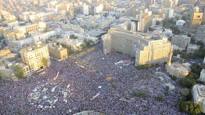 Telediario 1 - Decenas de muertos en Egipto