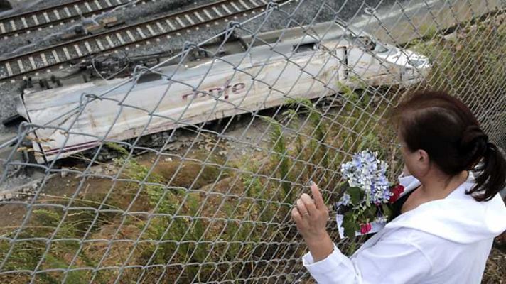 Telediario 1 - Telediario - 21 horas - 27/07/13