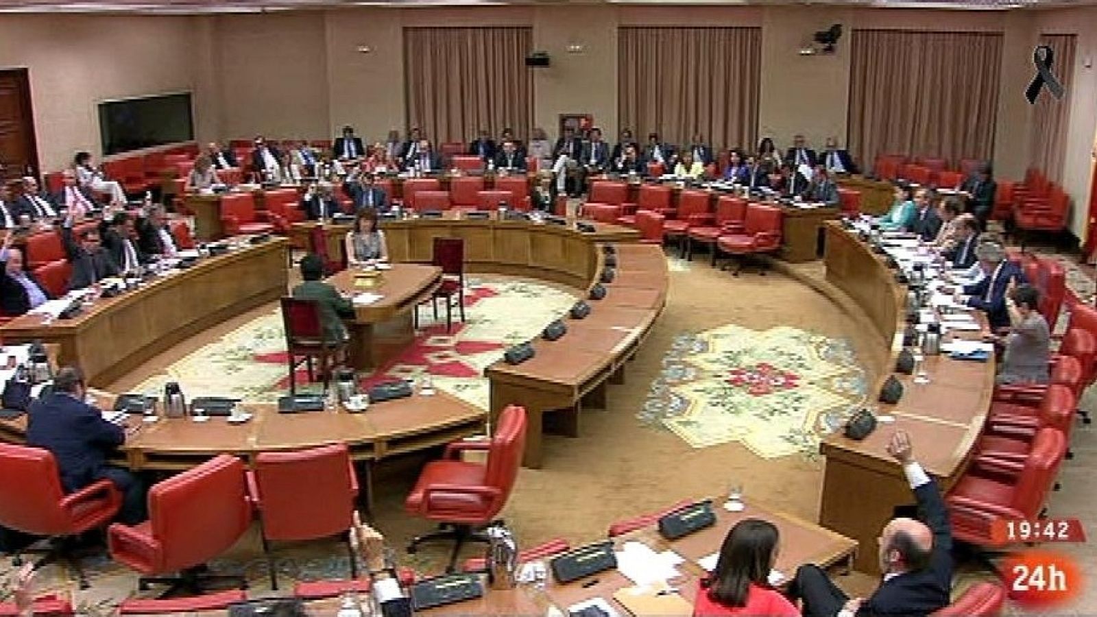 Parlamento - Conoce el parlamento - Diputación permanente - 27/07/2013