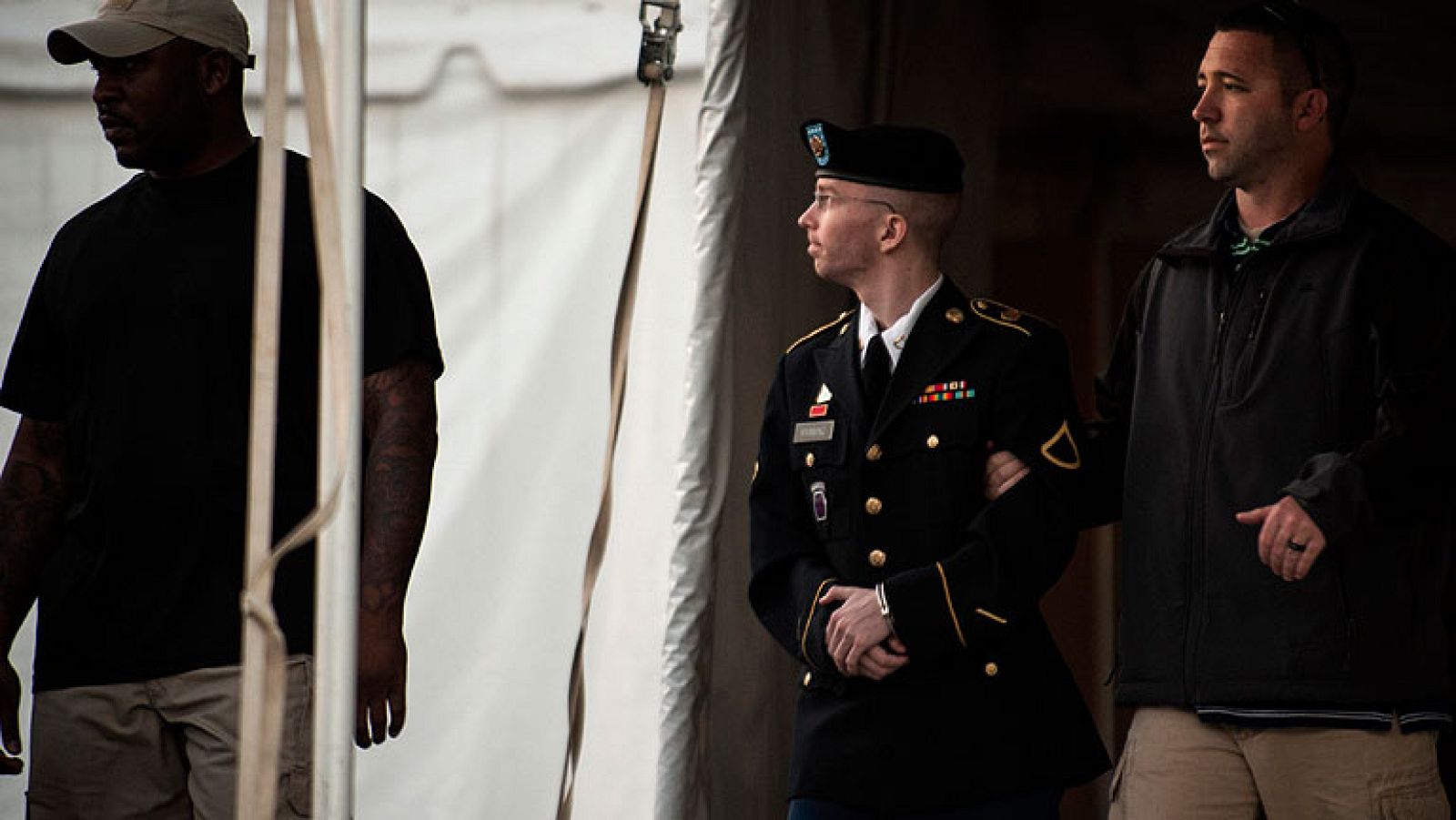 Manning conocerá este martes el veredicto del tribunal - Informativo 24h | Ver