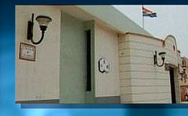  - El cura de la bandera gay