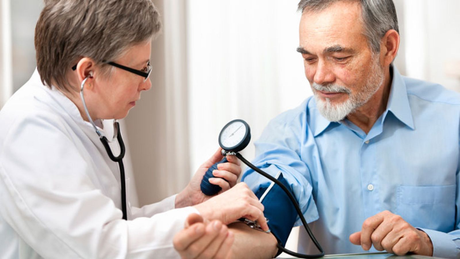 Saber vivir - Hipertensión arterial y diuréticos en verano 08/08/13