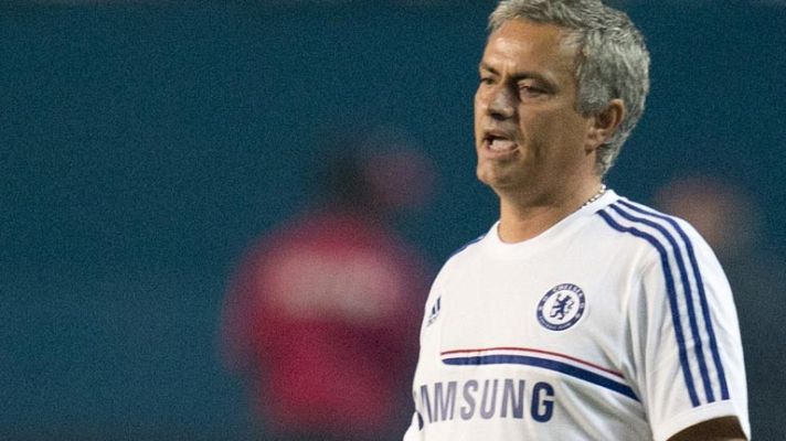 Telediario 1 - Mourinho: "Lo de Ronaldo es una película de Madrid"