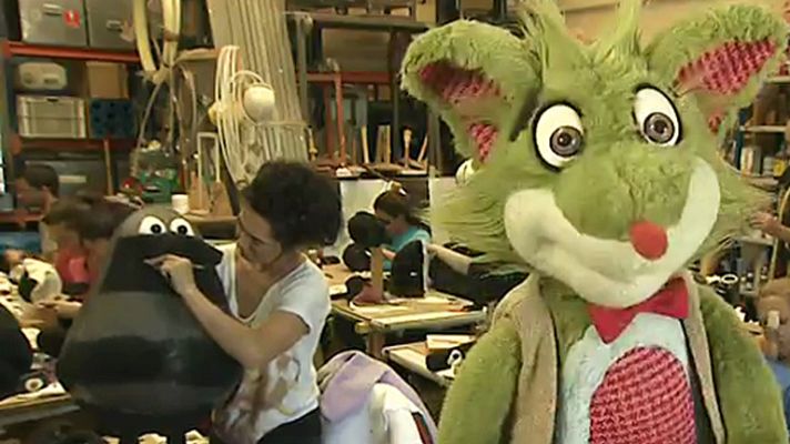 Telediario 1 - El taller de muñecos
