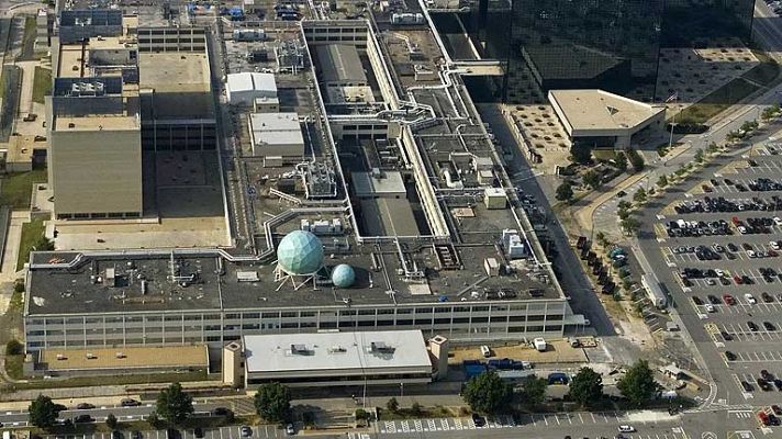 Telediario 1 - EE.UU. considera espiar a España