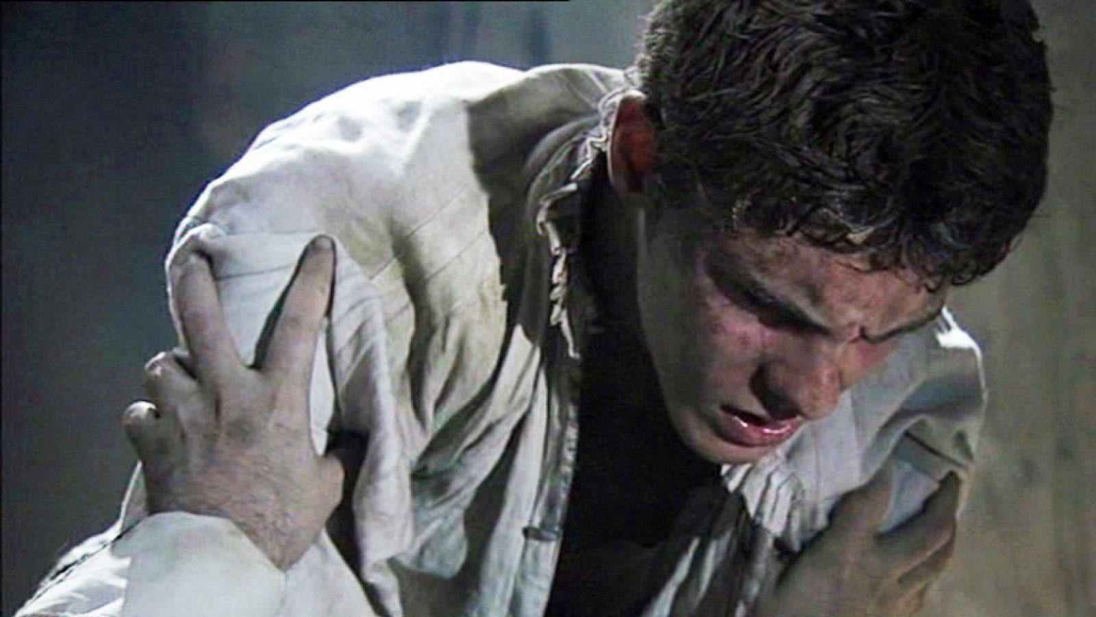 Águila Roja - Nuño desata su ira con Jacobo | Ver