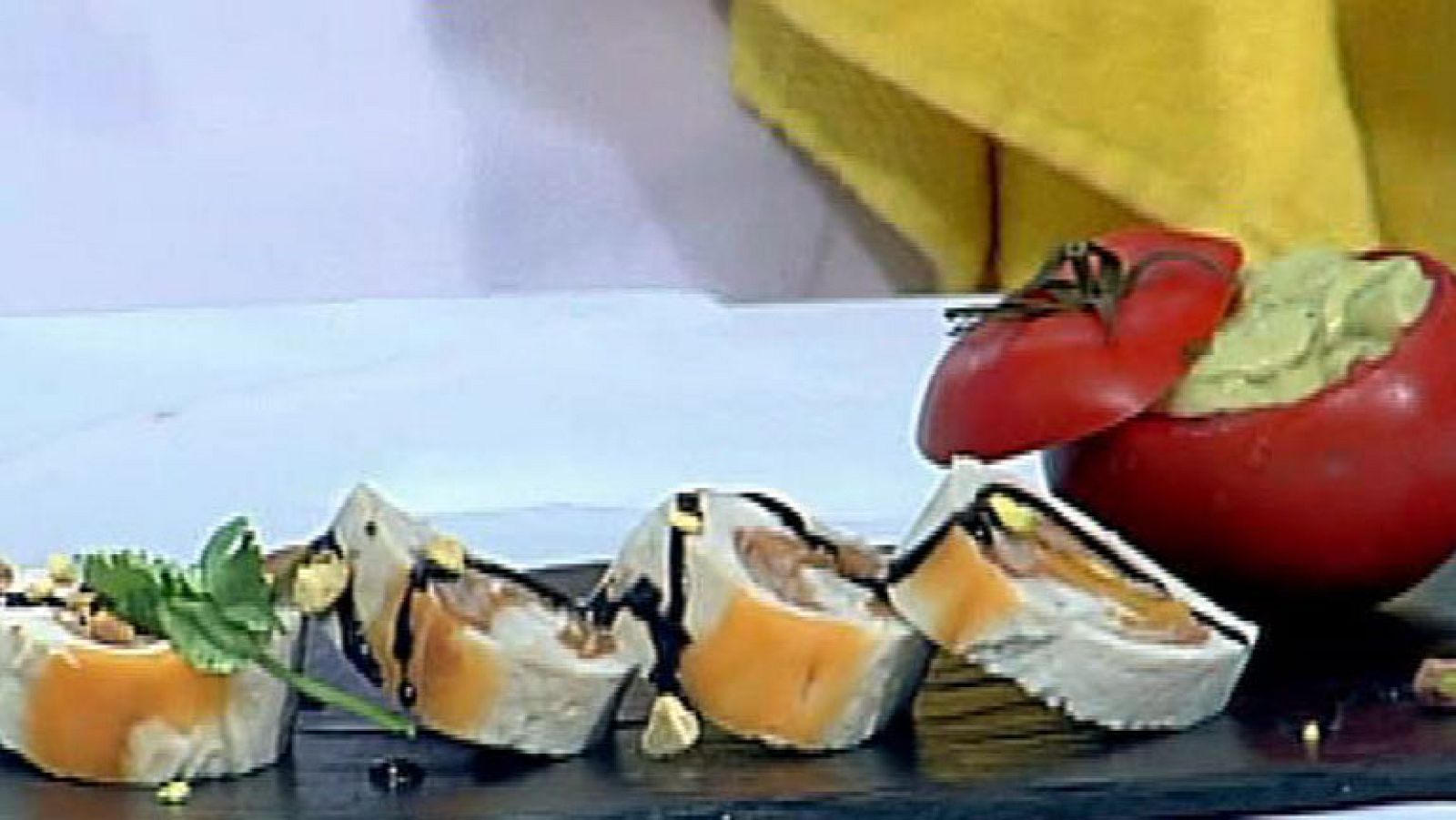 Pollo relleno de melocotón