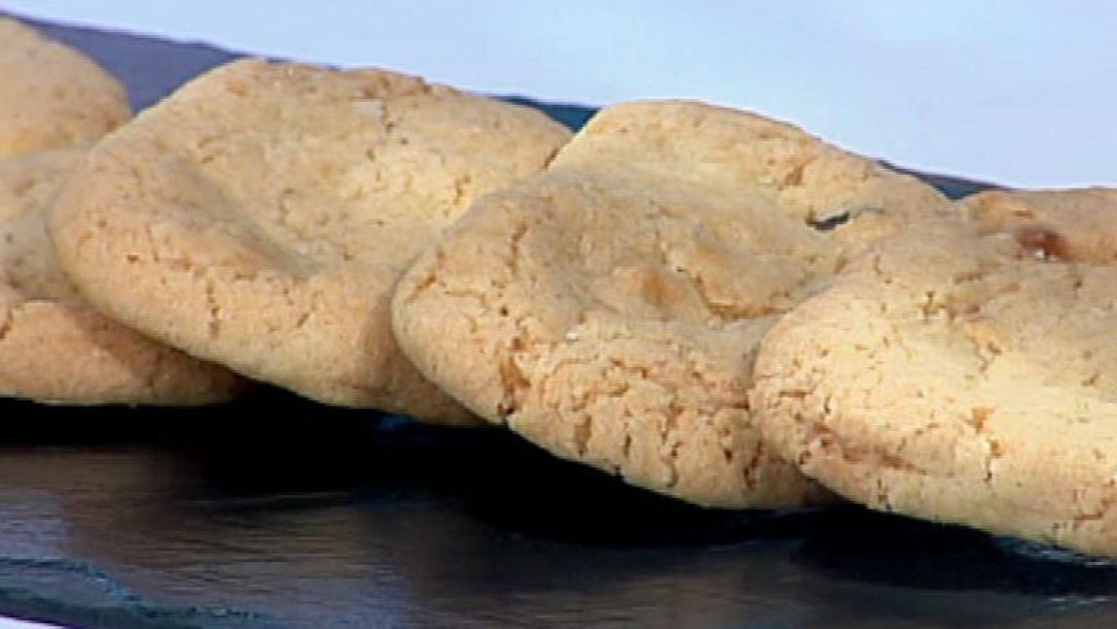Galletas de avellanas y chocolate blanco