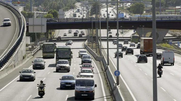 Telediario 1 - Comienza el puente de agosto