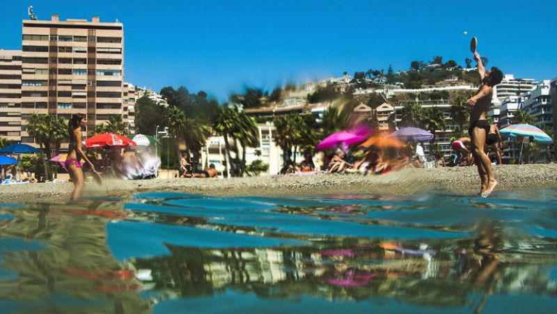 Temperaturas altas en suroeste y Canarias y tormenas en el nordeste - El tiempo | Ver