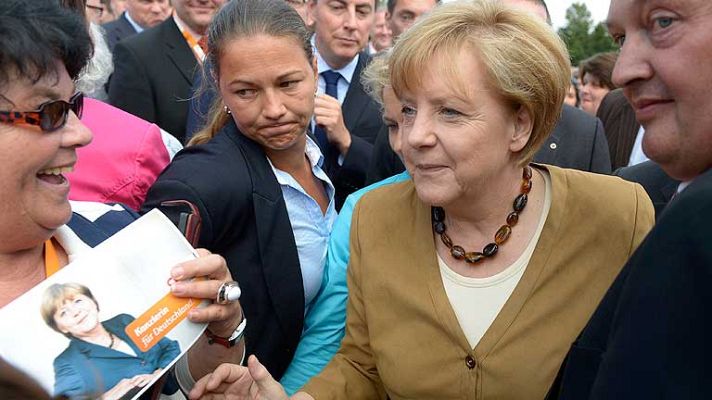 Telediario 1 - ¿Con quién se aliará Merkel?