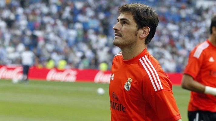 Telediario 1 - ¿Mantendrá Ancelotti a Casillas en el banquillo?