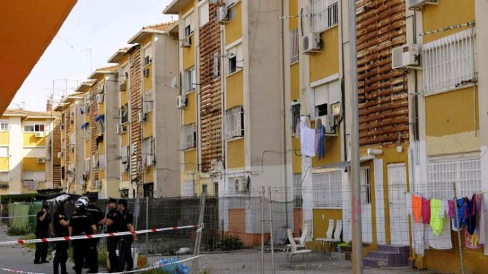 Telediario 1 - Muere una niña en Sevilla