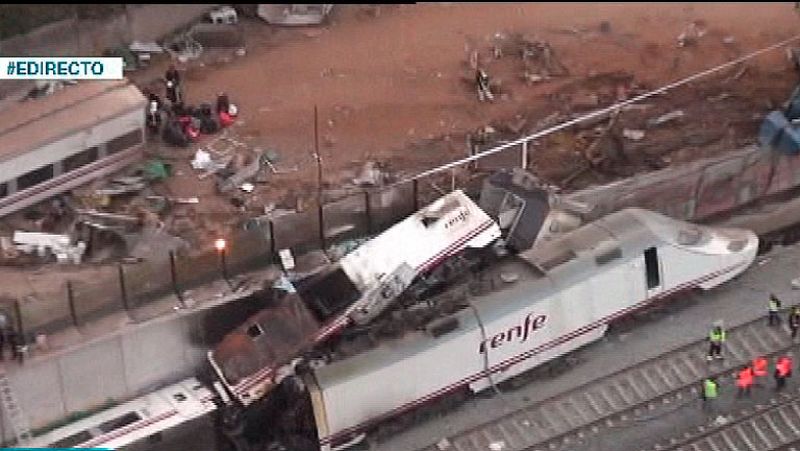 España Directo- El juez reclama a ADIF y a Renfe más informes | Ver