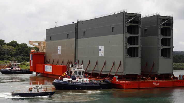 Informativo 24h - Llegan a Panamá cuatro de las compuertas que cerrarán las esclusas de la ampliación del Canal