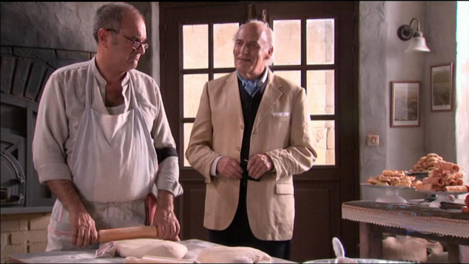 Santiago vuelve a amenazar a Dimas (Capítulo 79)