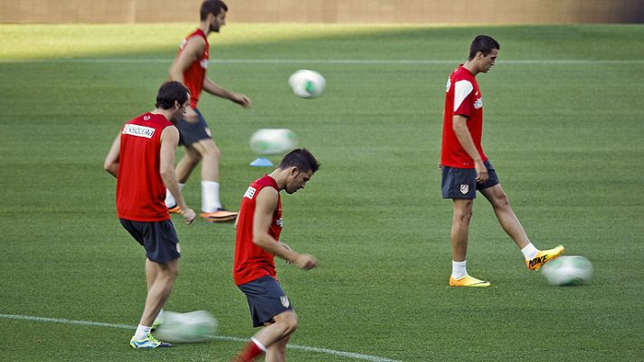 Telediario 1 - El futuro de Adrián y Demichelis, en el aire