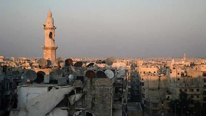 Telediario 1 - Debate sobre ataque químico sirio