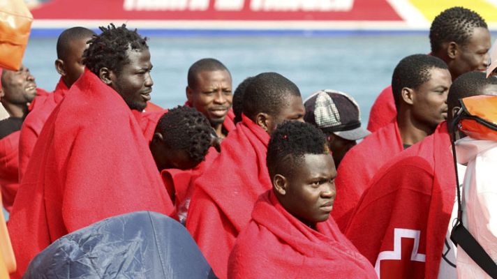 Telediario 1 - Rescate de inmigrantes