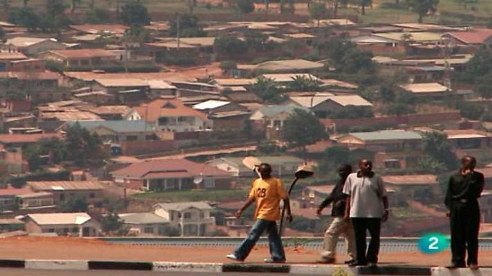 Otros pueblos - Ruanda, tras los machetes