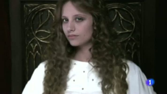 Telediario 1 - Cada vez más turistas visitan el pueblo natal de Isabel la Católica