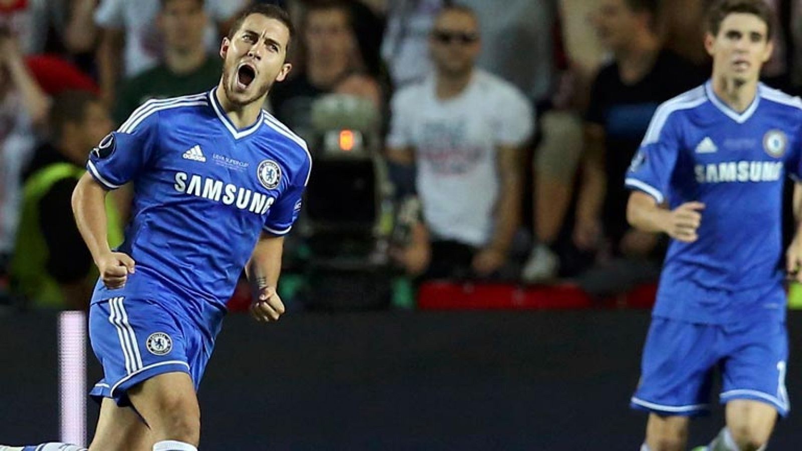 Hazard vuelve a poner en ventaja al Chelsea (1-2)