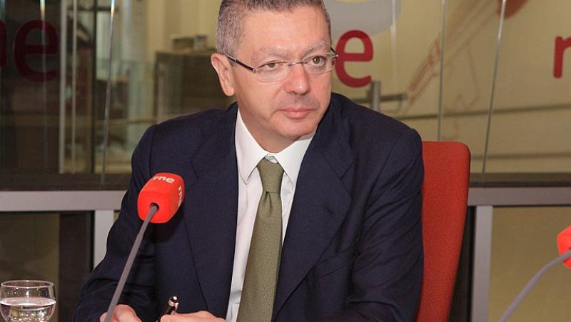 Gallardón: "En octubre se aprobará la nueva ley del aborto y no daremos ningún bandazo" - Informativo 24h | Ver