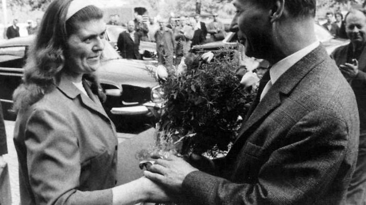 Documenta2 - Cuando el mundo se tambalea: La primavera de Praga