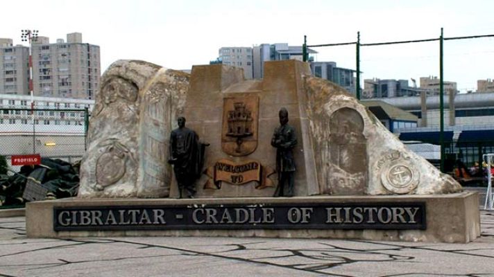 Comando Actualidad - Cruzando la línea