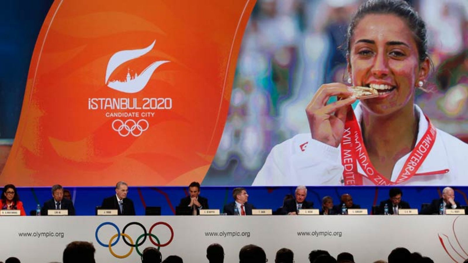 Estambul 2020, una de las rivales de Madrid para albergar los Juegos Olímpicos dentro de siete años, ha ofrecido su última presentación ante el Comité Olímpico Internacional. La capital turca era la primera por sorteo y ha pedido unos Juegos como "pu