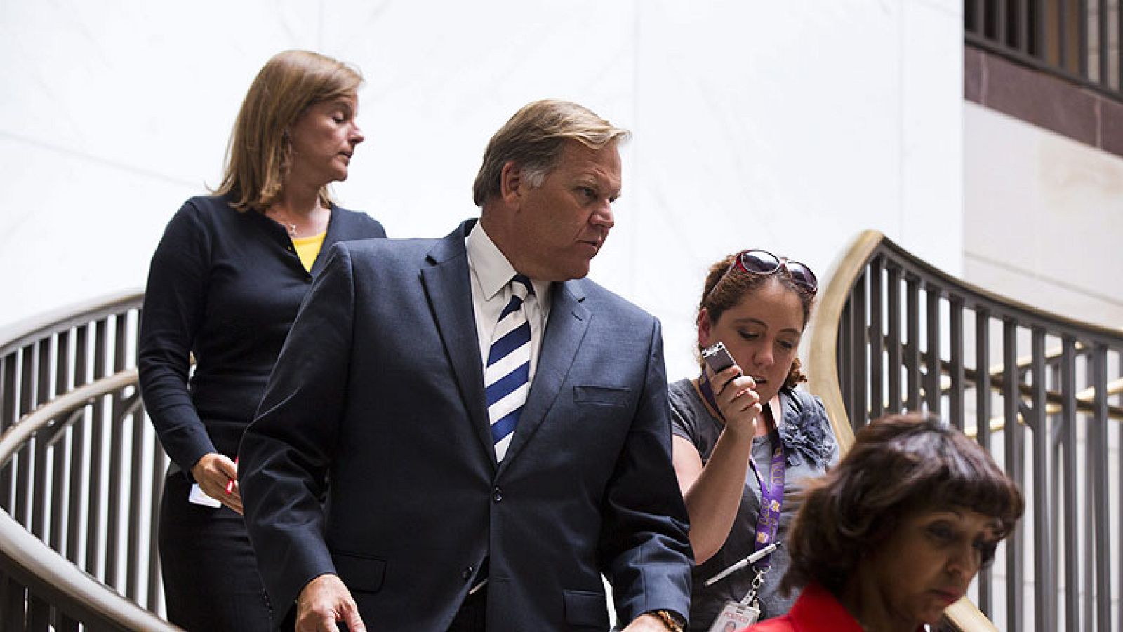 El Congreso y el Senado de EE.UU. reanudan sus sesiones con gran escepticismo sobre el ataque a Siria. El Senado ha anunciado que aplazará la votación para autorizar el ataque, que estaba prevista para el miércoles.