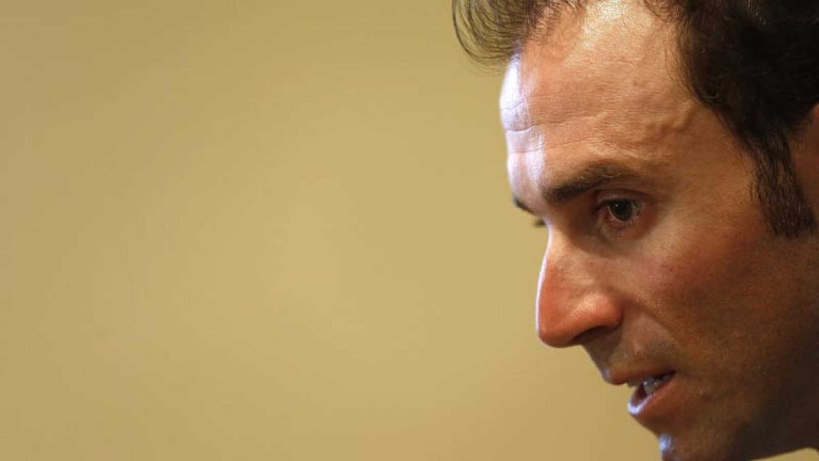 Valverde: "El descanso es muy importante y Nibali voló en helicóptero" | Ver