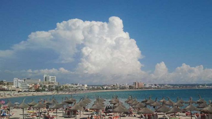 El tiempo - Intervalos de nubes con chubascos