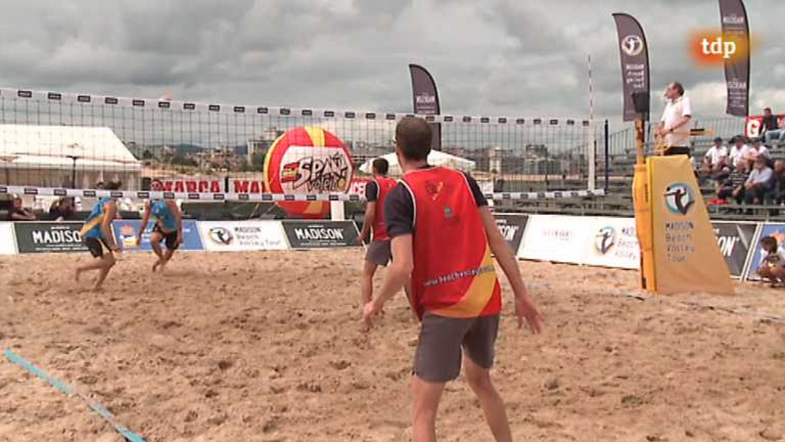 Voley Playa - Circuito nacional 2013 (Laredo) - ver ahora