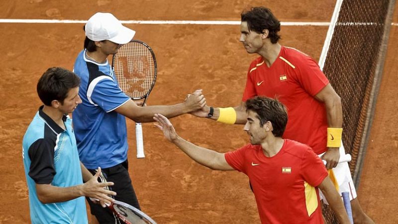 Nadal y López logran el tercer punto que vale la permanencia en la Davis | Ver