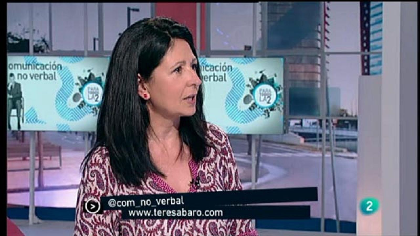 Para Todos La 2 - Comunicación no verbal -  Cinco gestos clave