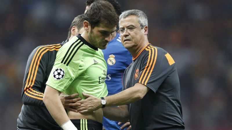 Iker Casillas vuelve a lesionarse