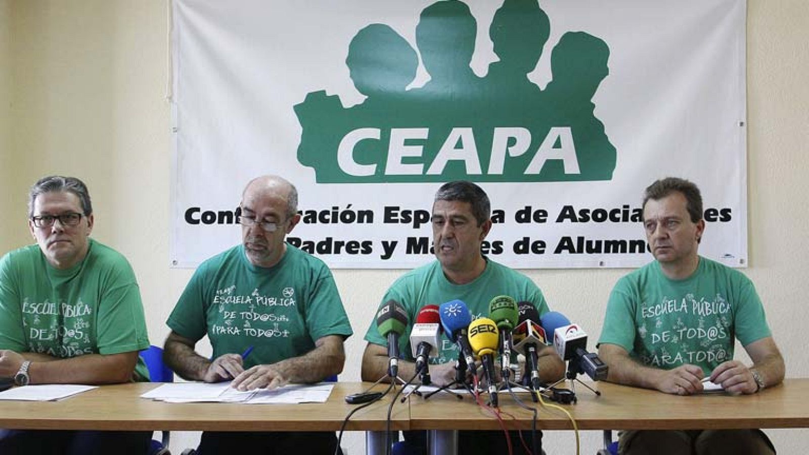 La CEAPA denuncia comedores escolares vacíos tras la subida de precios del menú