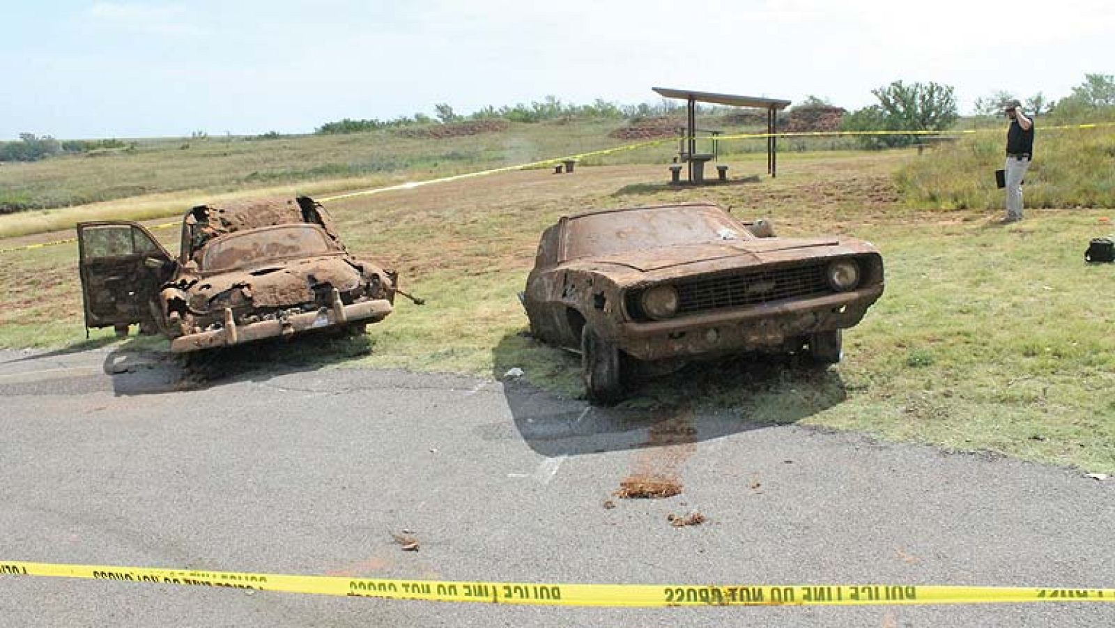 Aparecen seis cadáveres en un lago de Oklahoma | Ver