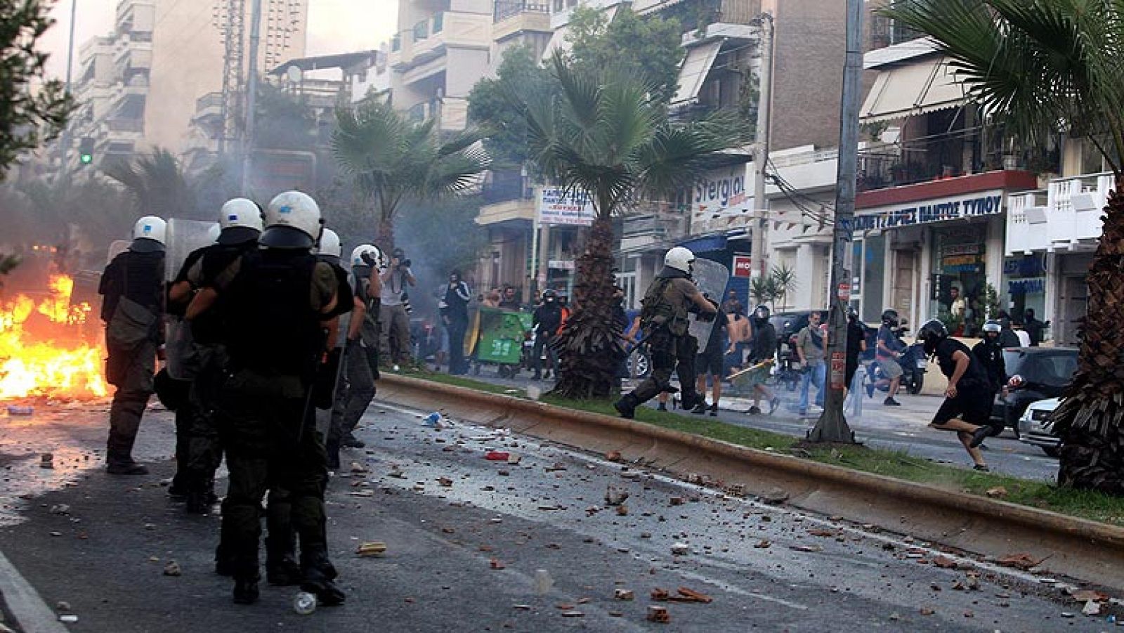 Disturbios en Grecia en las protestas por el asesinato de un artista de izquierdas