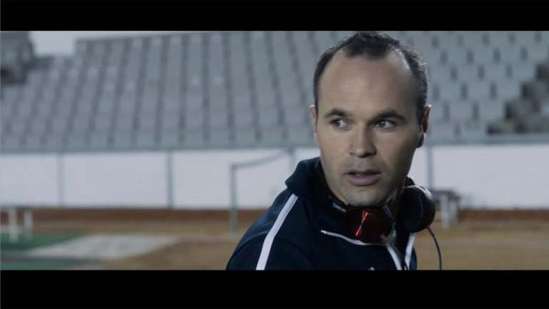 RTVE.es estrena en exclusiva el tráiler de '¿Quién mató a Bambi?', con el debut como actor del futbolista Andrés Iniesta | Ver