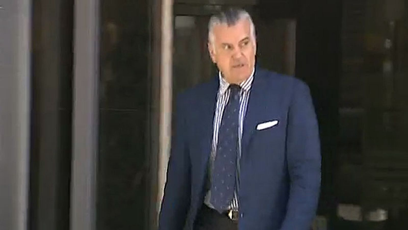 El juez Ruz deniega la libertad a Bárcenas por existir riesgo de fuga