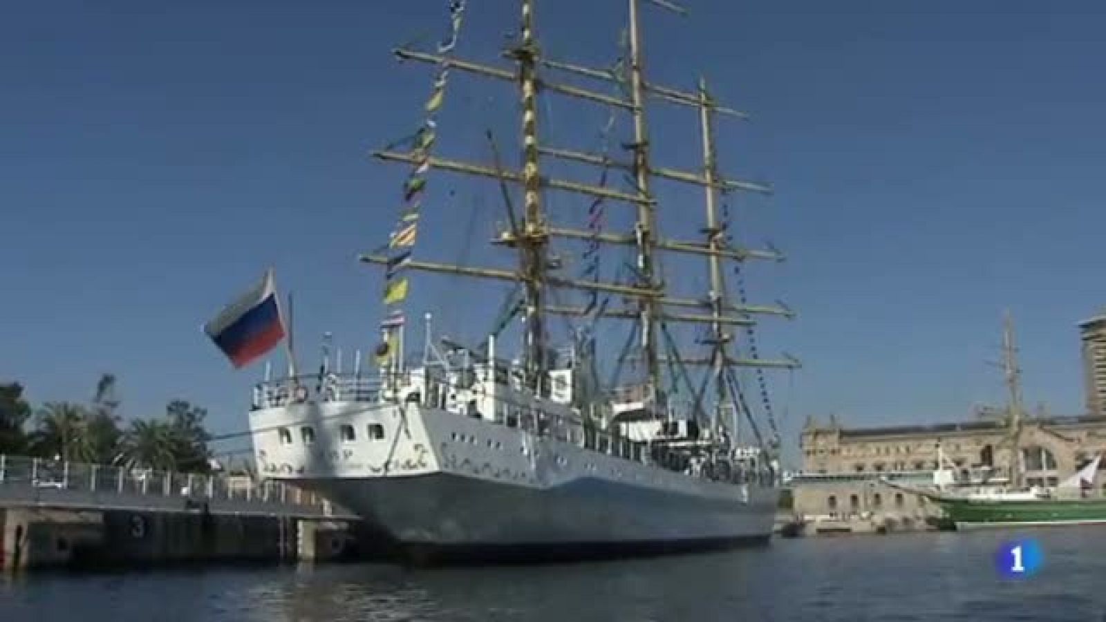 30 dels velers més grans del món  atraquen al portd e Barcelona per la Mercè